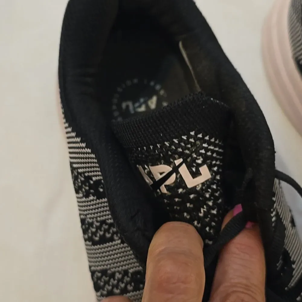 - APL propelium Sneaker Womens  Running‎ Tennis Shoe Athletic Black Pink si…
